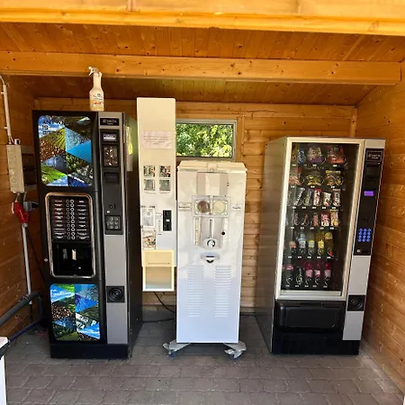 Lantgård Auf Dem Pferdehof Gut - Mit Wlan, Sitzecke, Garten & Kostenlosem Parken Greppin