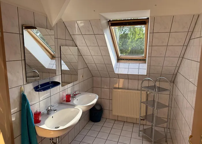 Auf Dem Pferdehof Gut - Mit Wlan, Sitzecke, Garten & Kostenlosem Parken Vakantieboerderij Greppin